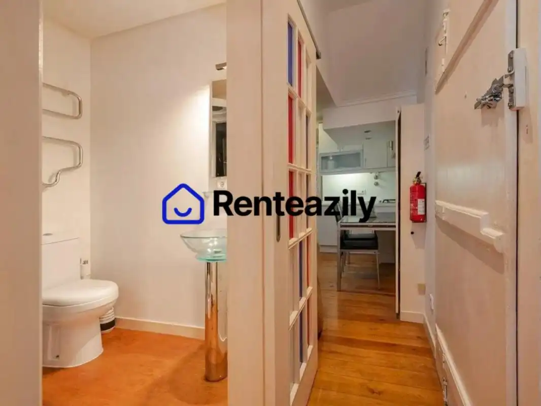 Apartamento de alquiler en Madrid con Aire acondicionado, Amueblado y Se aceptan mascotas