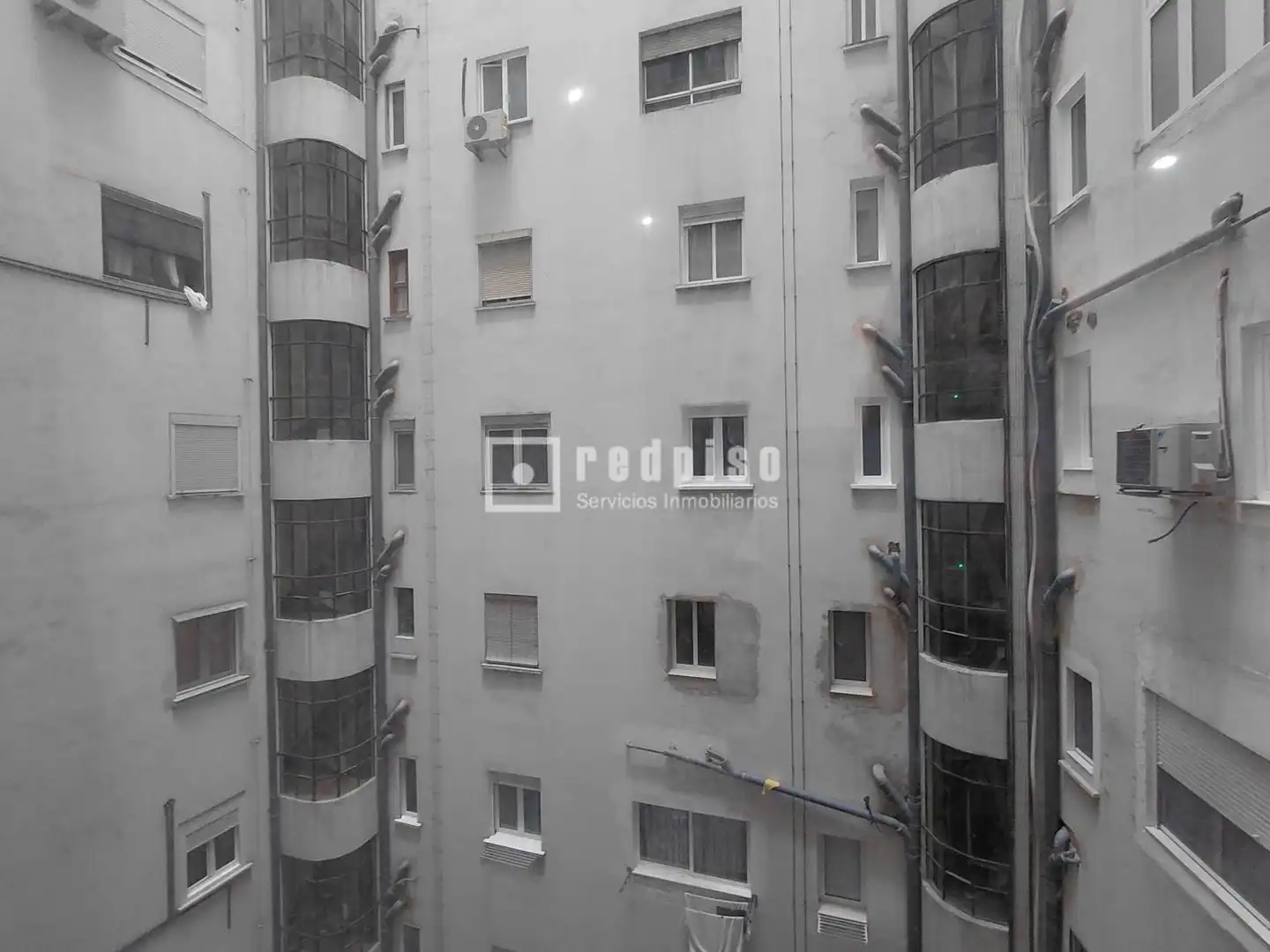 Habitación de Piso de alquiler en Valencia con Aire acondicionado y Amueblado