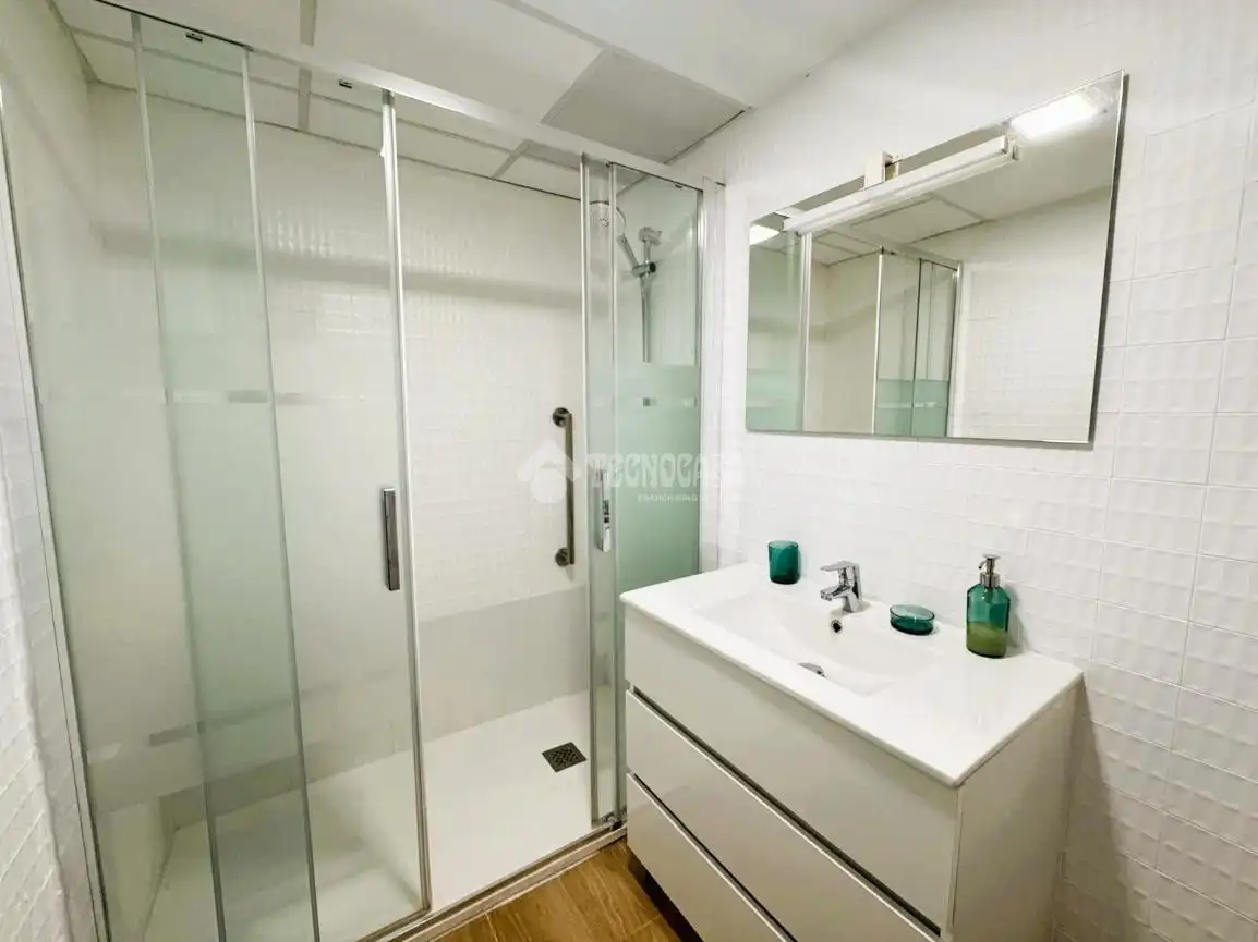 Flat to rent in PASEO RUISEÑORES, imagen 11