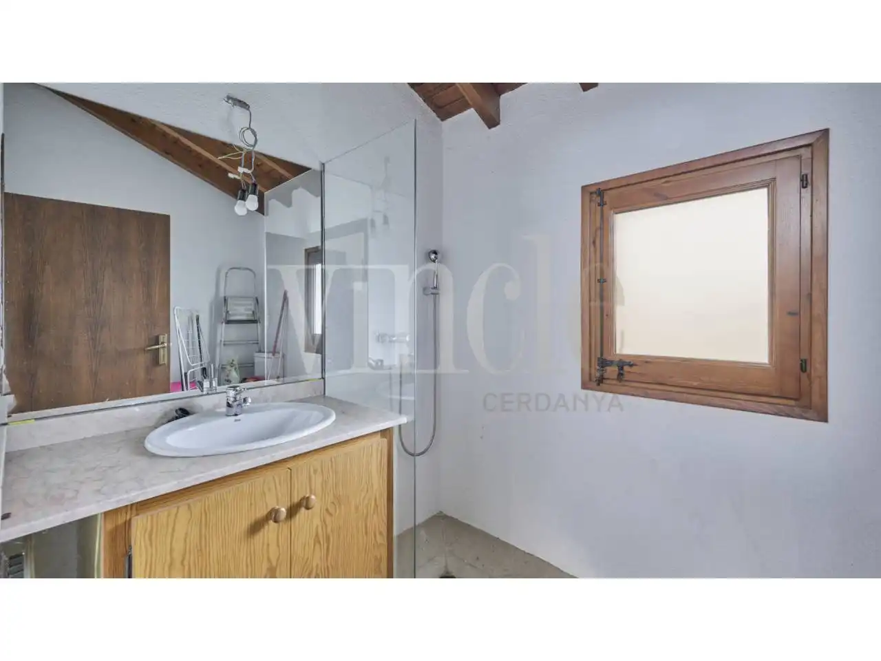 Bany de Casa o xalet en venda en Bolvir amb Jardí privat i Parquet