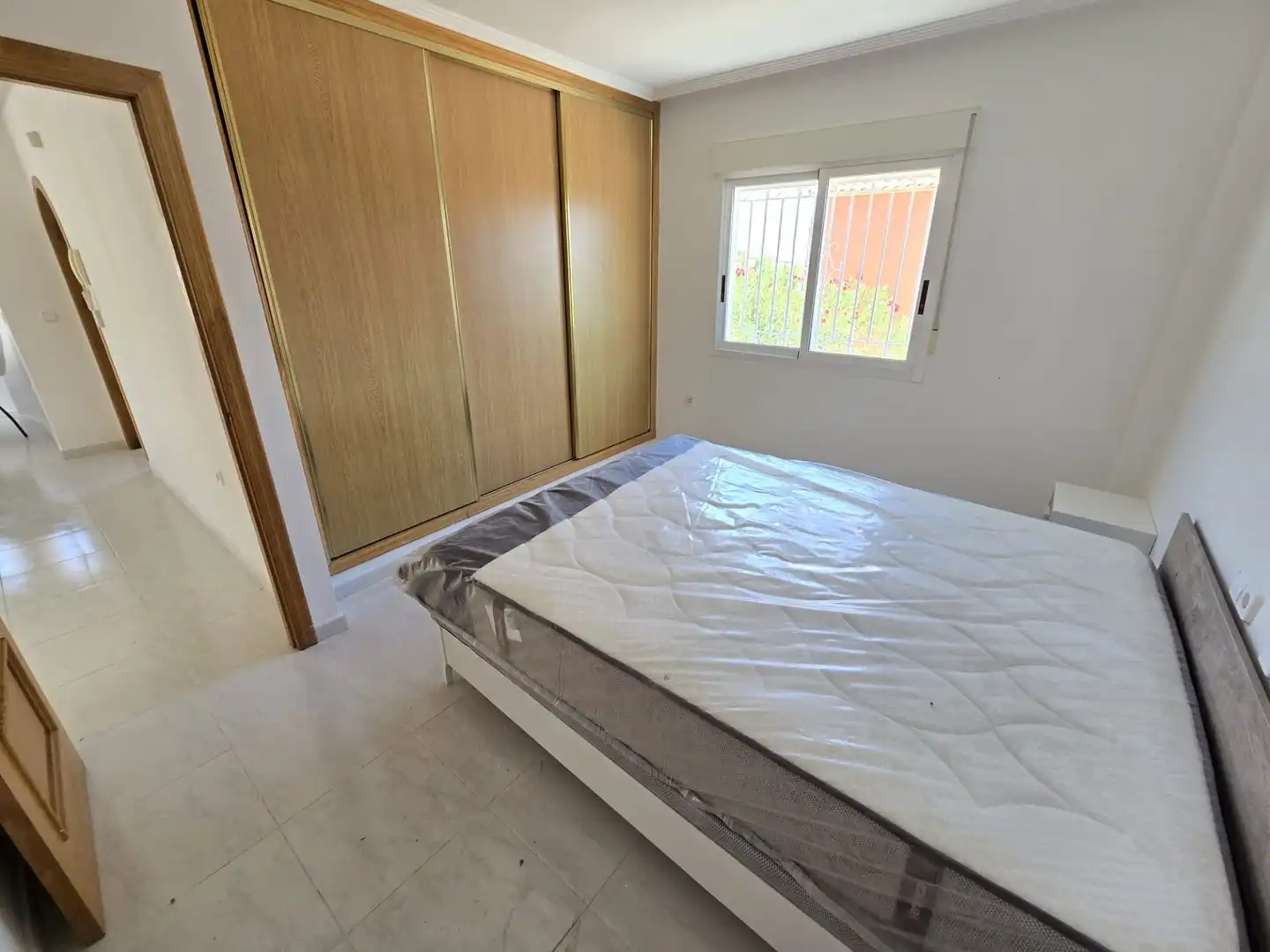 Habitación de Casa o chalet en venta en Jacarilla con Jardín privado, Piscina y Amueblado