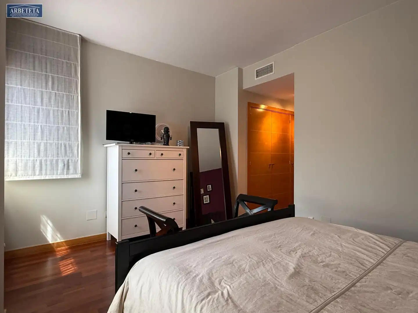 Habitación de Casa adosada en venta en Yebes con Aire acondicionado, Calefacción y Terraza