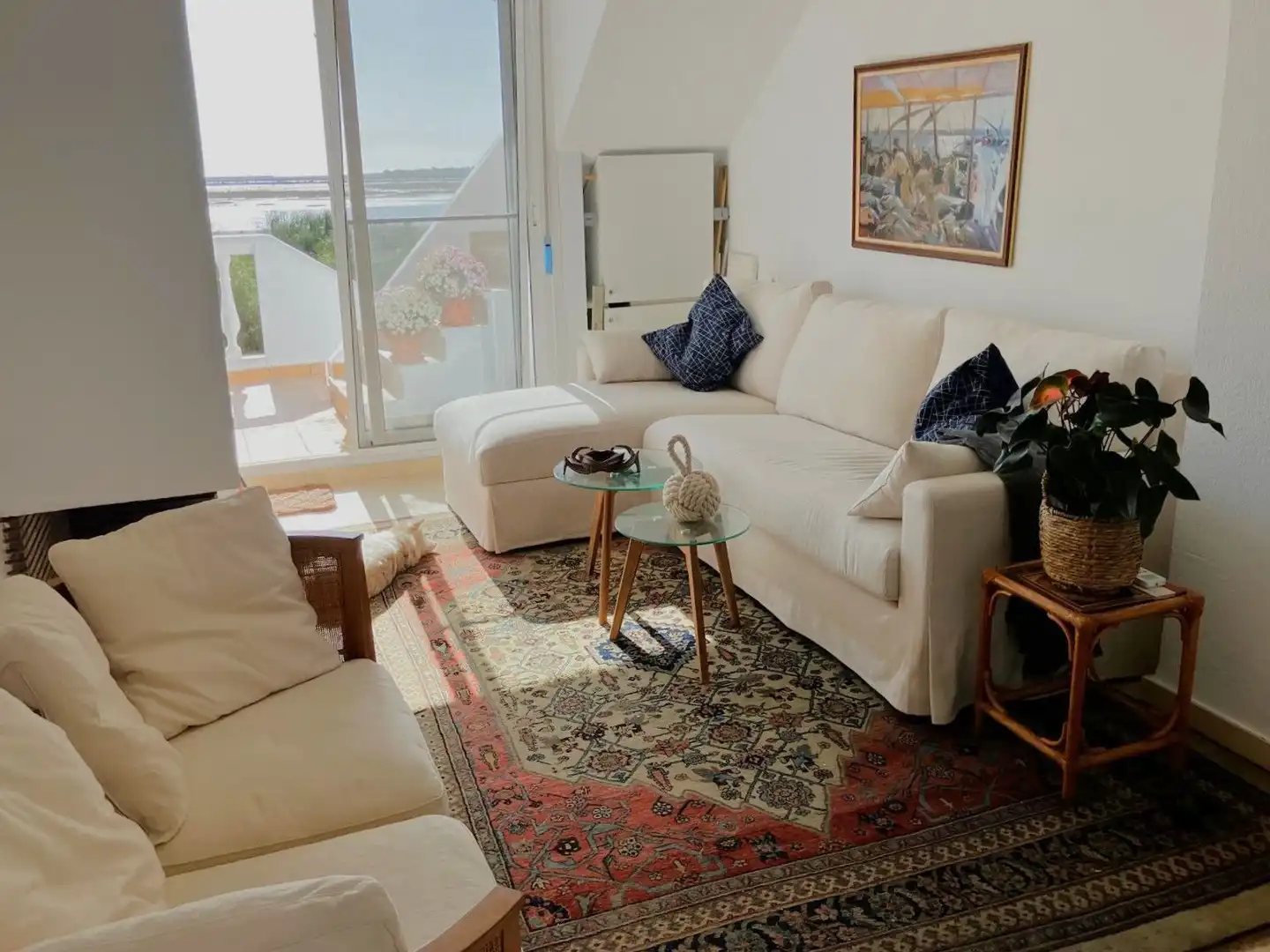 Sala d'estar de Casa adosada en venda en Isla Cristina amb Aire condicionat, Terrassa i Traster