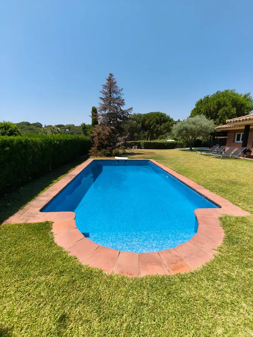 Swimming pool of Houses for sale in Sant Andreu de Llavaneres  with Air Conditioner, Heating and Private garden