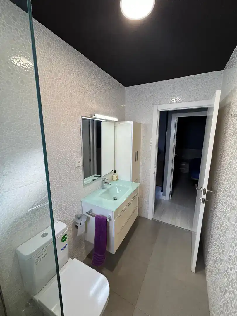 Badezimmer von Wohnungen zum Verkauf in Los Alcázares mit Klimaanlage, Schwimmbad und Balkon
