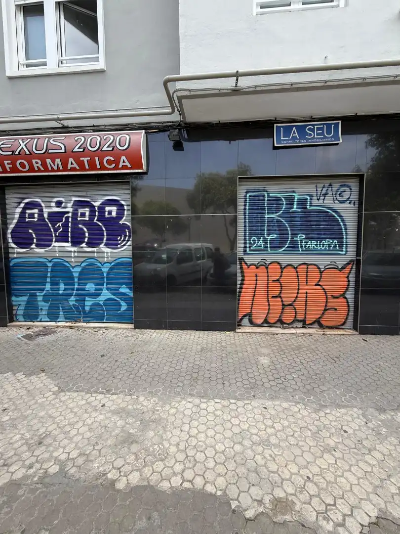 Local en venta en Carrer del Convent dels Carmelites, Trinitat