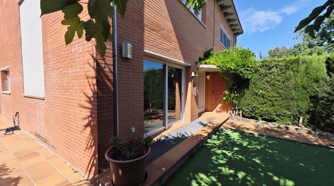 Foto 2 de Casa adosada en venta en Carrer Garbi, Viladecavalls, Barcelona