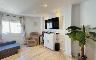 Living room of Flat for sale in  Almería Capital  with Air Conditioner and Heating