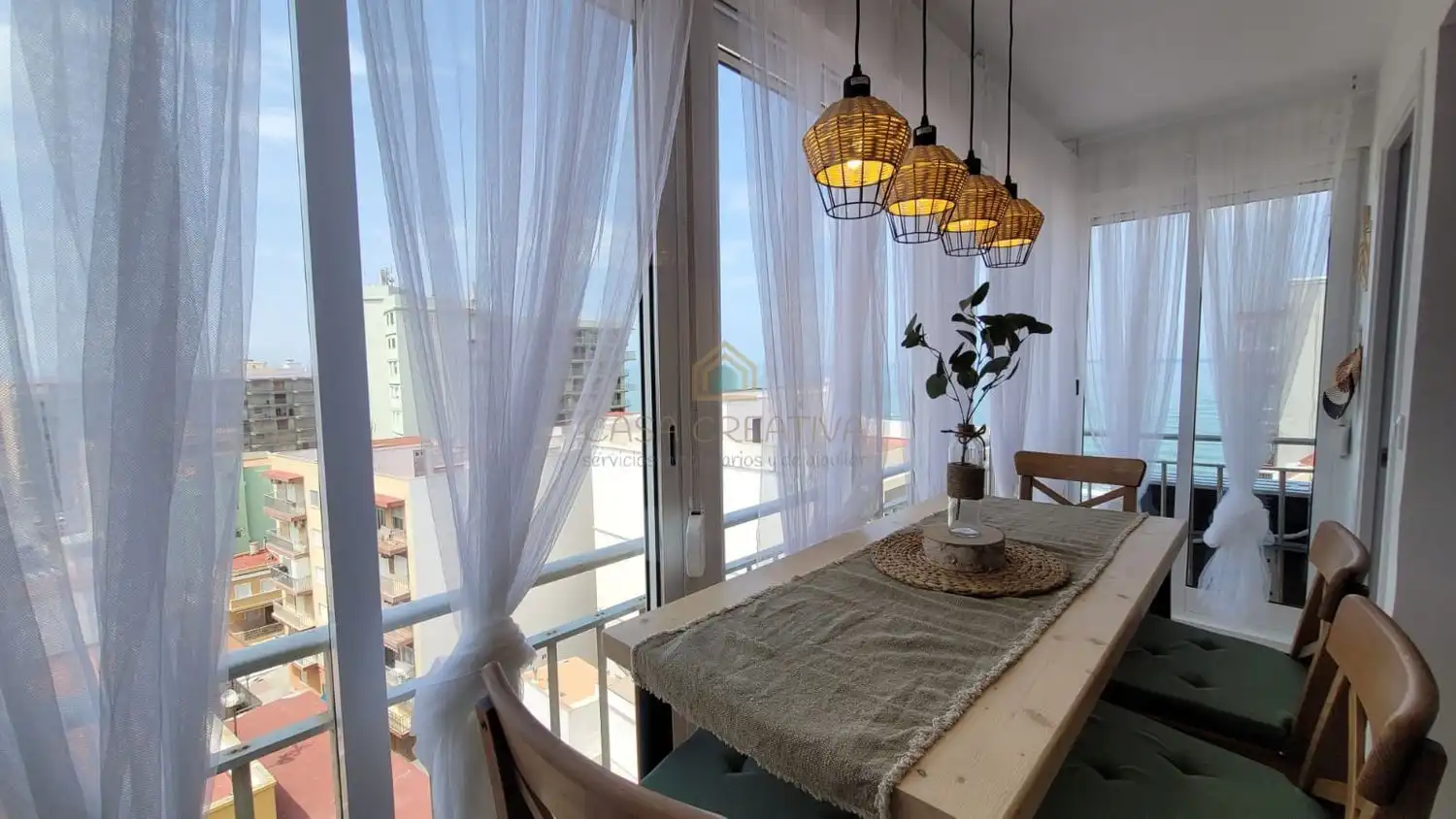Comedor de Estudio en venta en Sueca con Aire acondicionado, Calefacción y Amueblado