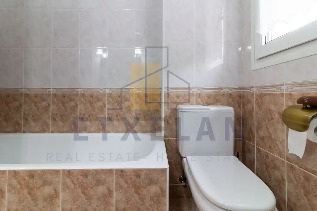 Bany de Casa o xalet en venda en Igorre amb Calefacció, Jardí privat i Traster