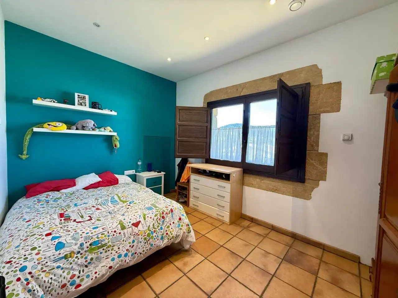 Dormitori de Casa o xalet en venda en Montornès del Vallès amb Calefacció, Jardí privat i Terrassa