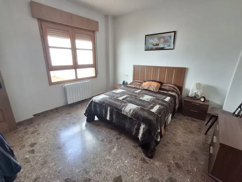 Habitación de Casa o chalet en venta en La Roda con Calefacción, Terraza y Trastero