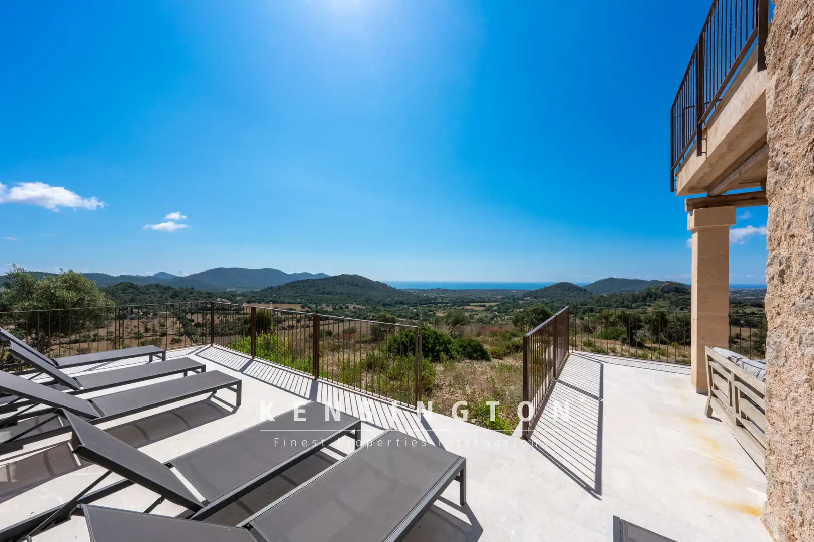 Terrasse von Country house zum Verkauf in Son Servera mit Klimaanlage, Heizung und Terrasse