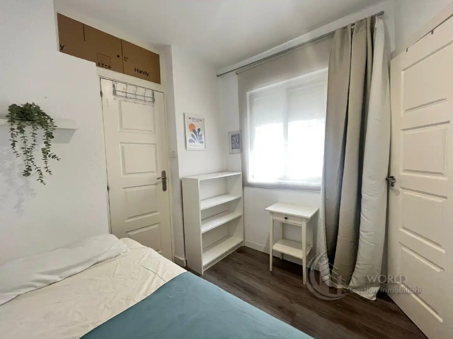 Schlafzimmer von Wohnung zur Miete in Madrid mit Klimaanlage, Heizung und Möbliert