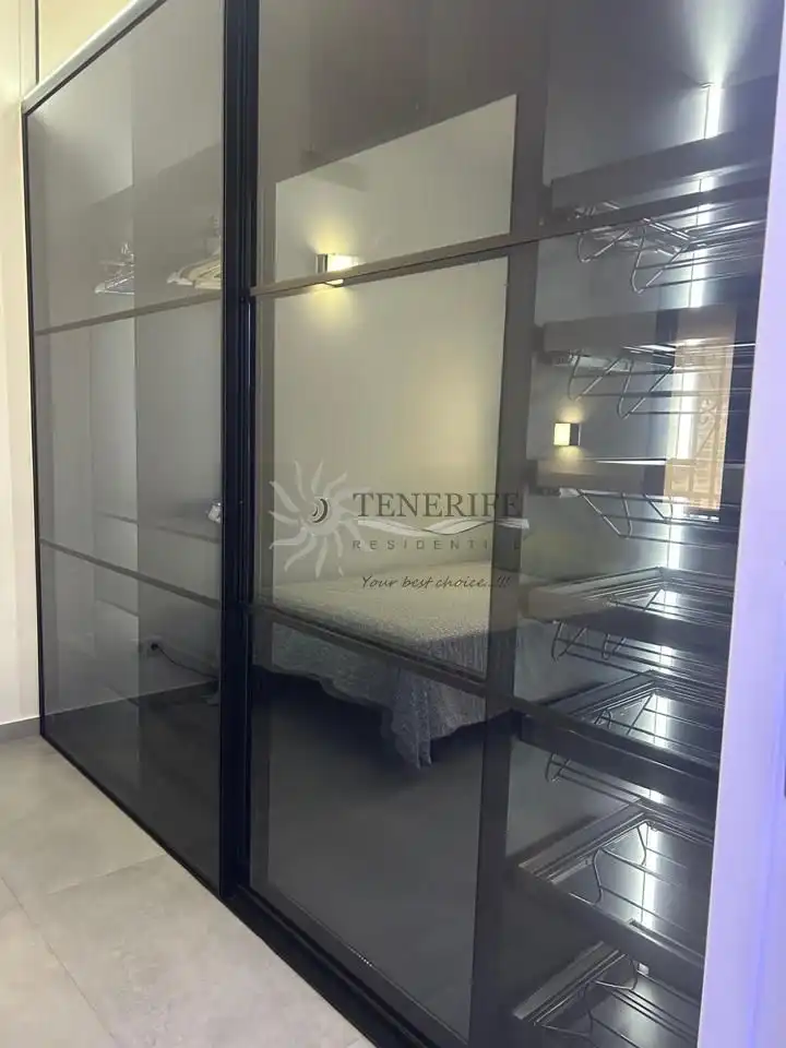 Habitación de Piso en venta en Arona con Aire acondicionado, Terraza y Amueblado
