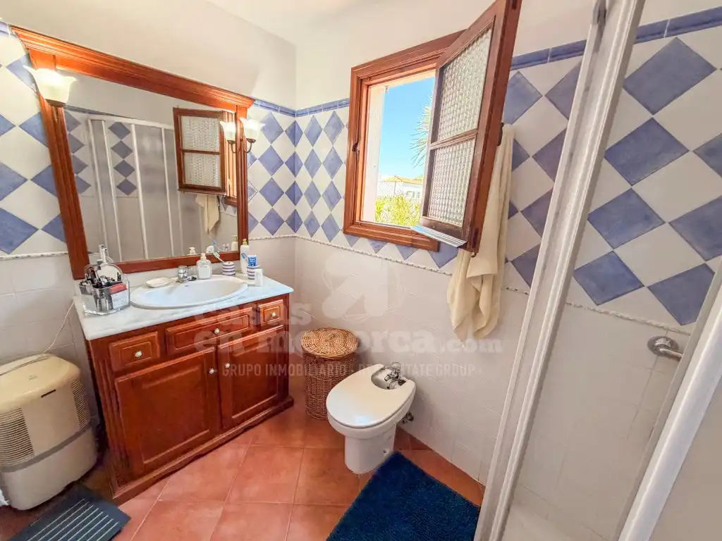 Bany de Finca rústica en venda en Ciutadella de Menorca amb Aire condicionat i Terrassa