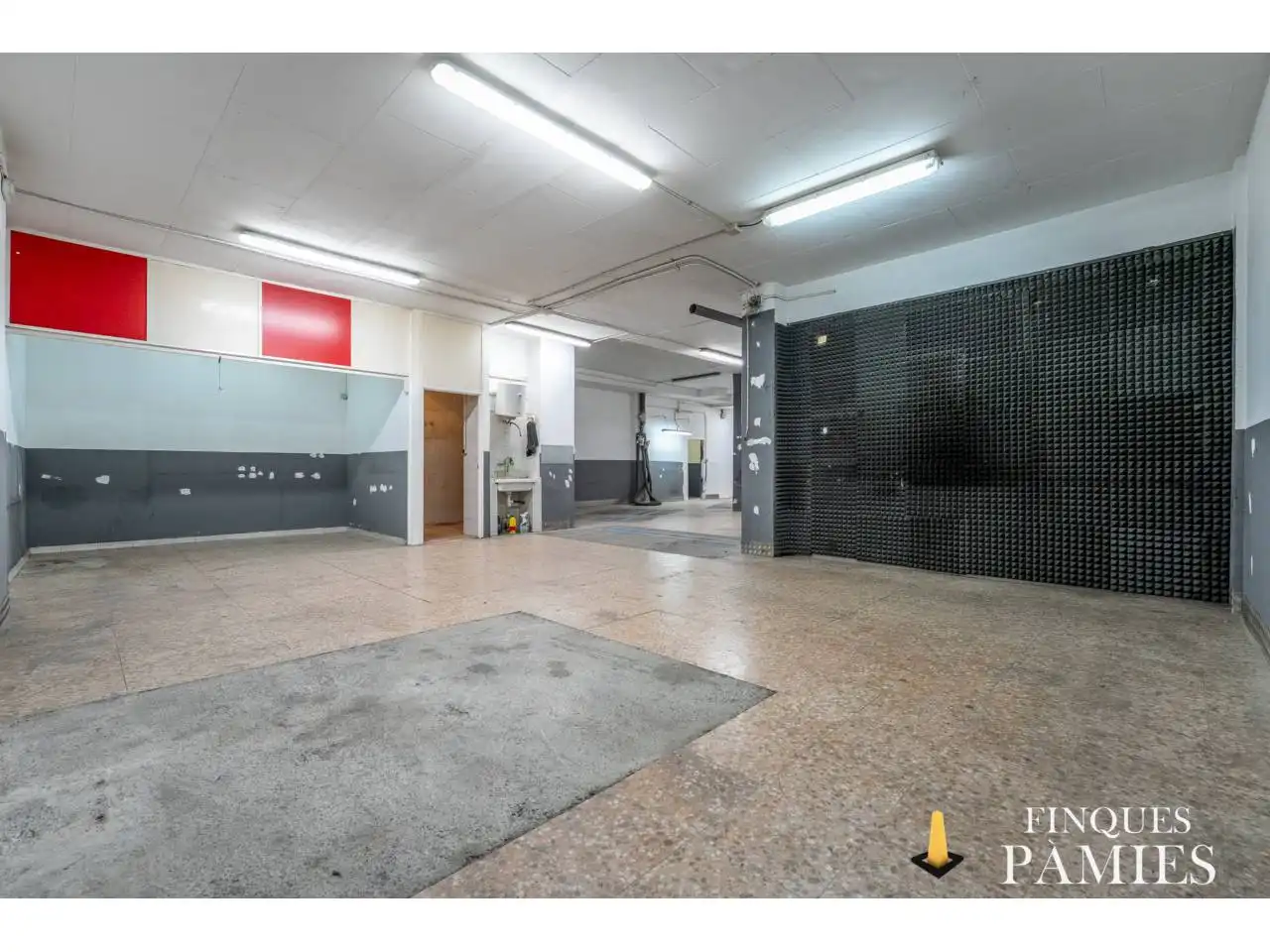 Local en venta en Reus con Alarma