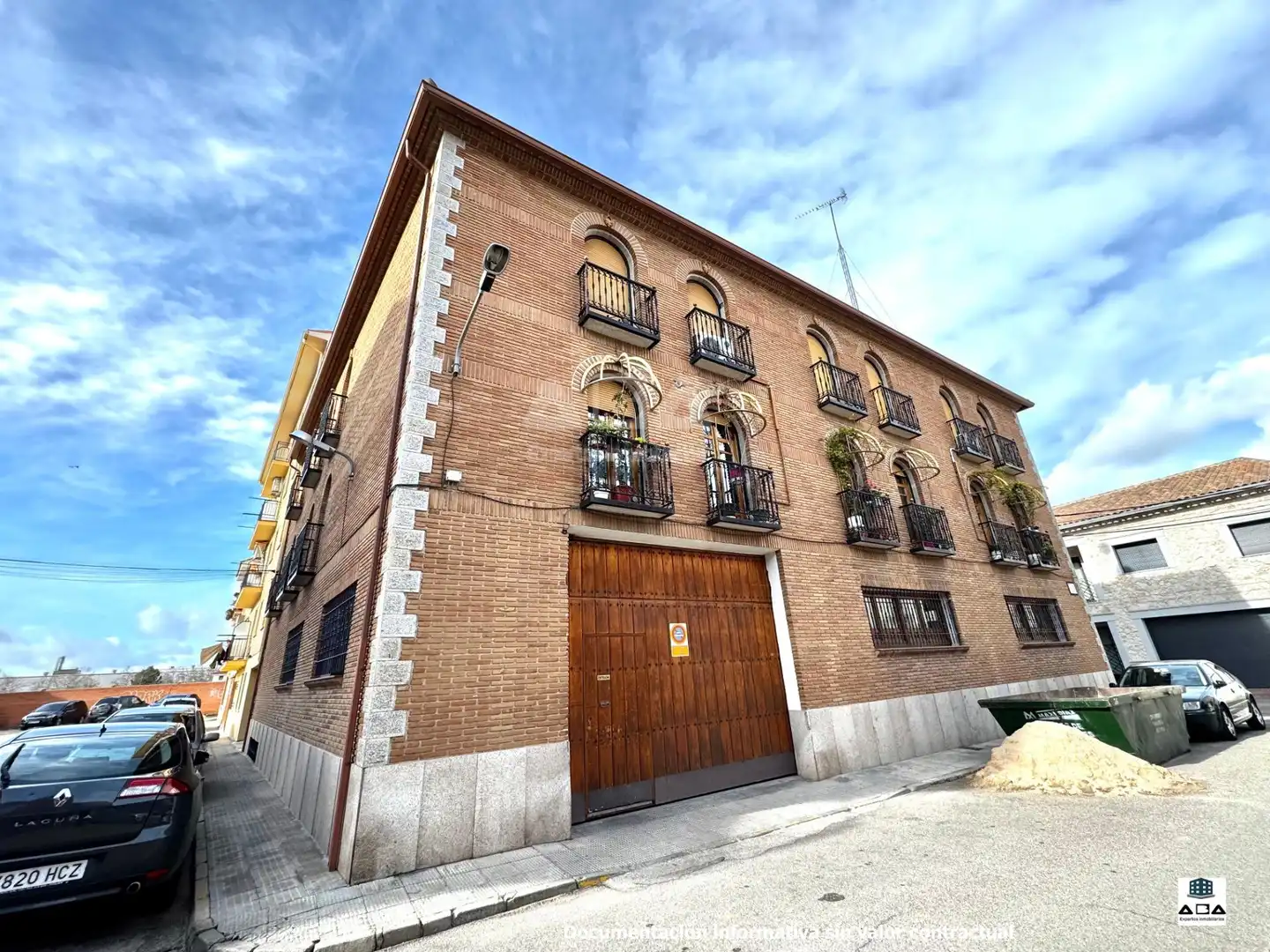 Vista exterior de Casa o chalet en venta en Torrijos con Balcón