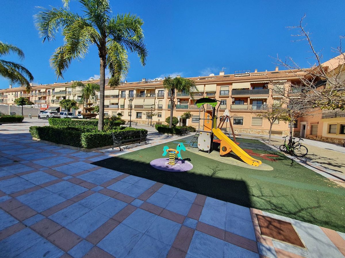 Exterior view of Apartment for sale in Fuengirola  with Heating, Terrace and Swimming Pool