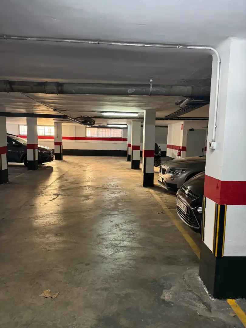 Aparcament de Garatge en venda en Ausias March