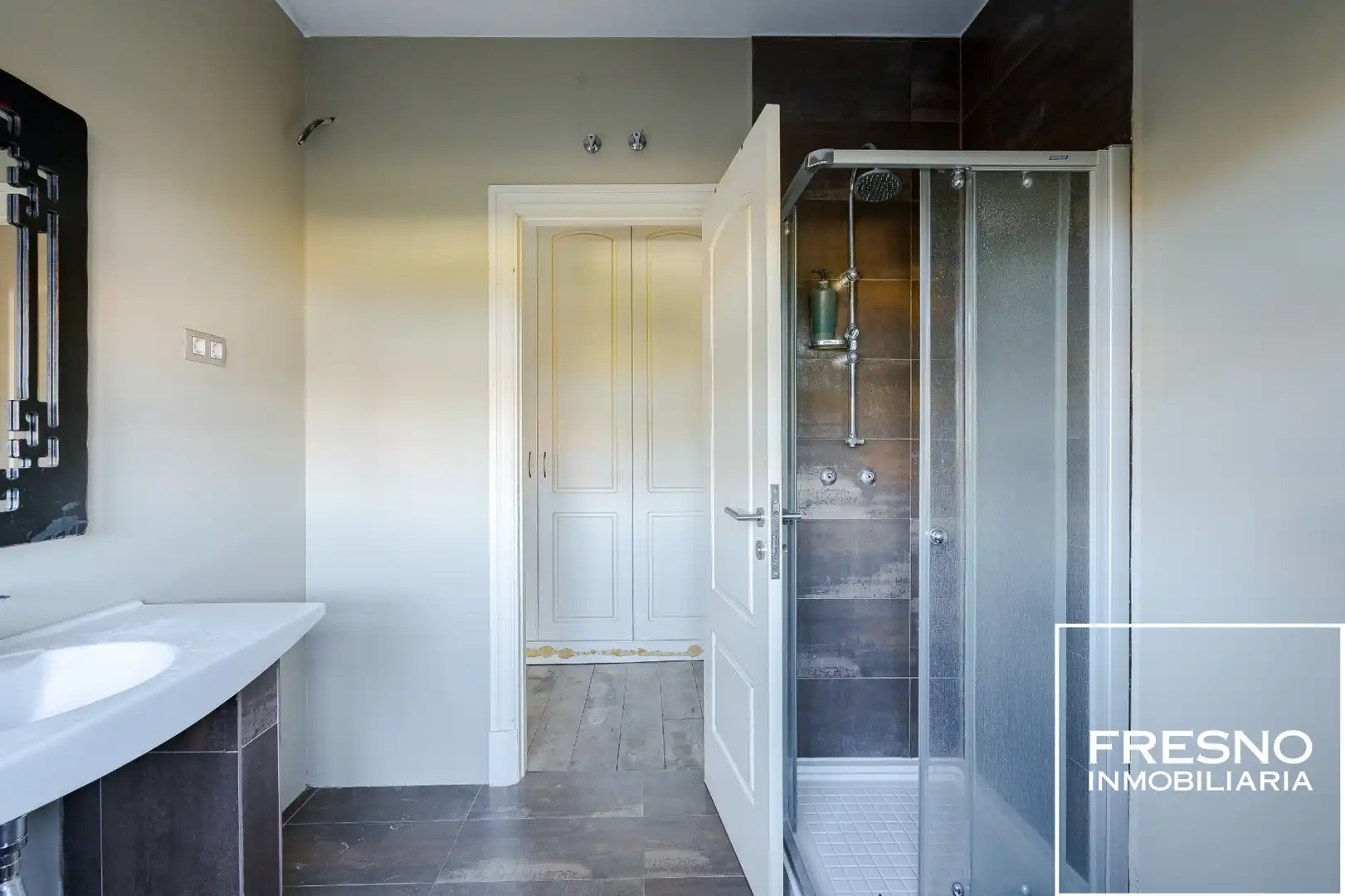 Baño de Casa o chalet en venta en Cobeña con Calefacción, Jardín privado y Trastero