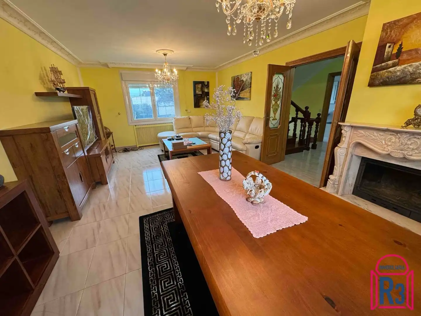 Sala de estar de Casa o chalet en venta en San Andrés del Rabanedo con Calefacción y Piscina