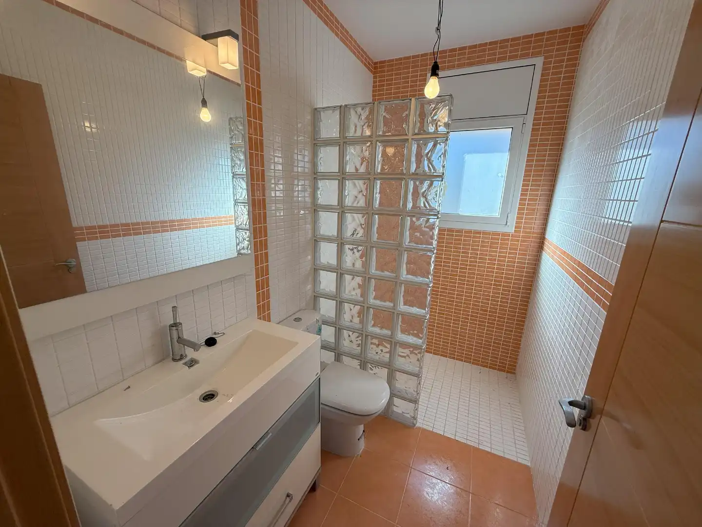 Baño de Casa o chalet en venta en Bellvei con Terraza