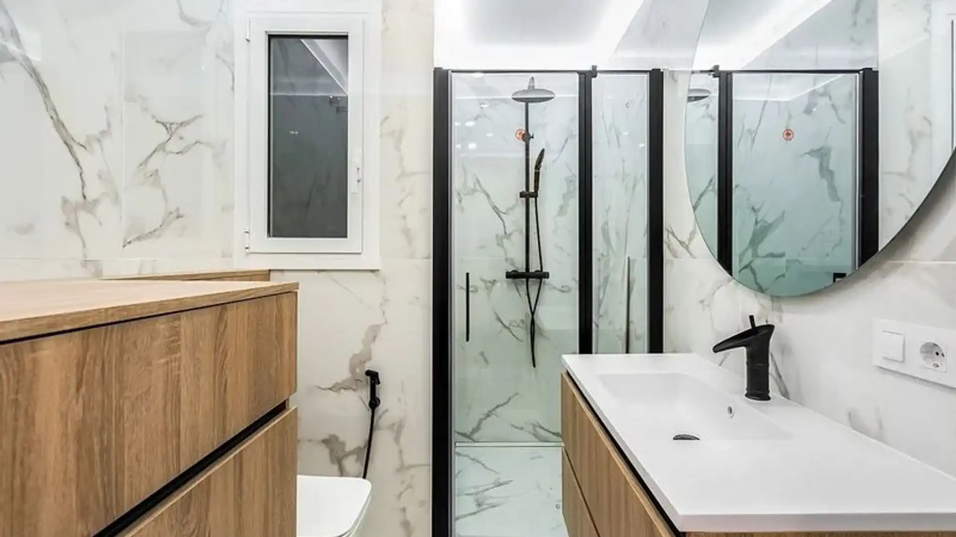 Bathroom of Apartments for rent in Manresa  with Pets allowed