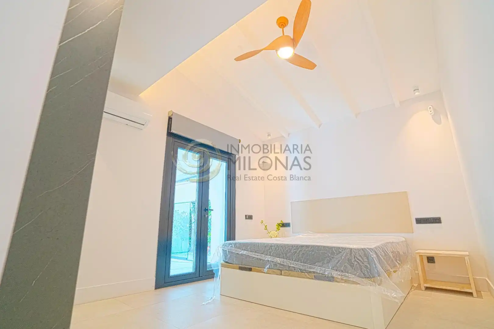 Habitación de Casa o chalet en venta en L'Alfàs del Pi con Aire acondicionado, Jardín privado y Terraza