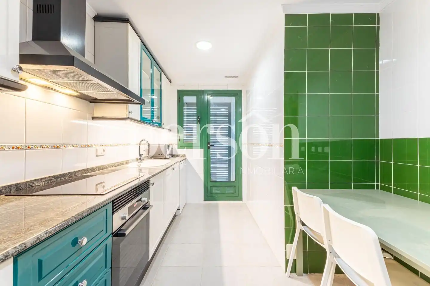 Kitchen of Flat for rent in Valencia  with Air Conditioner, Terrace and Furnished