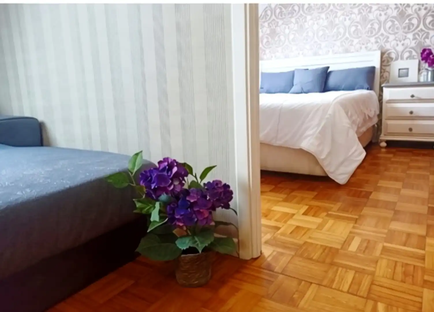Habitación de Apartamento de alquiler en Arteixo con Parquet y Amueblado