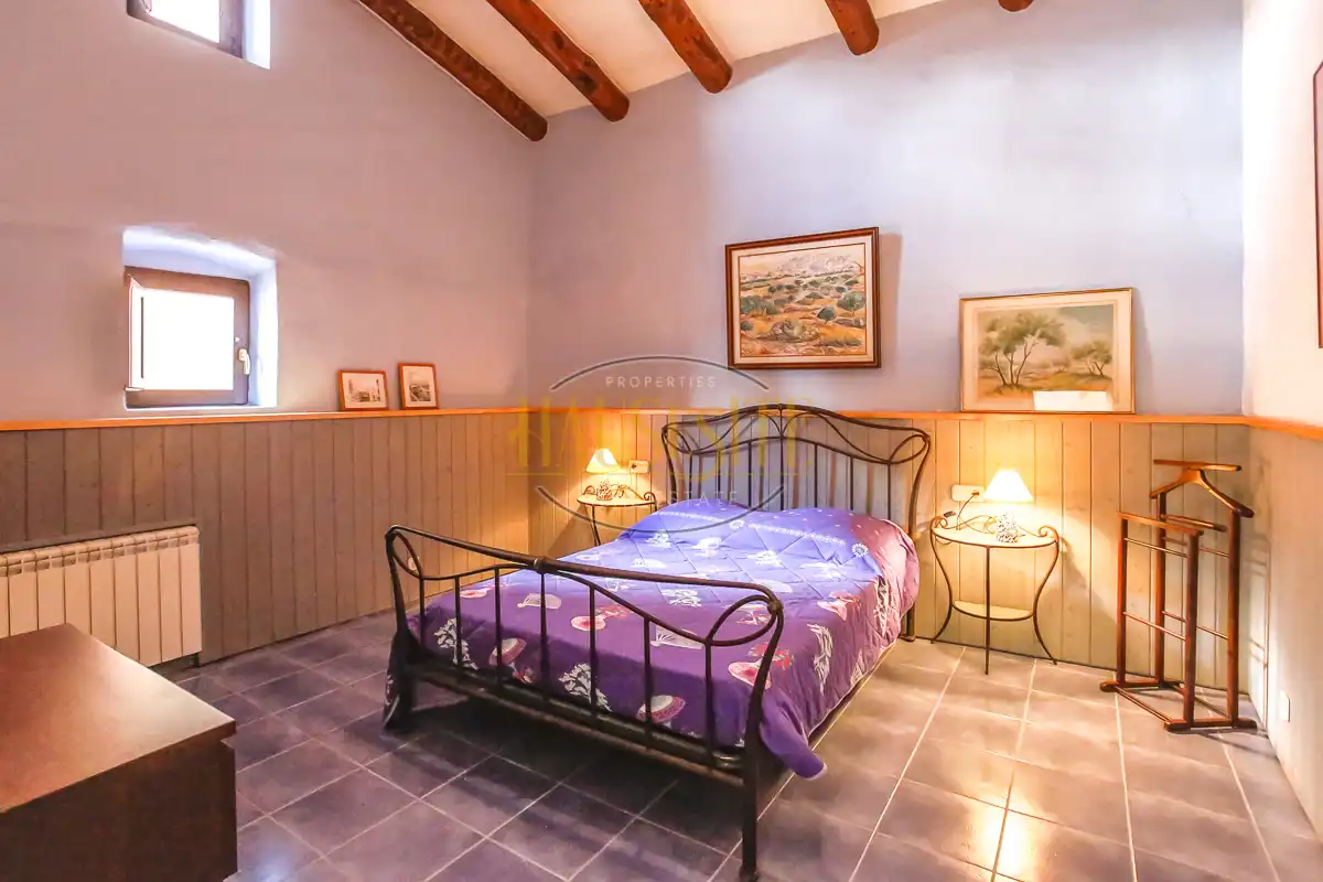 Casa rústica amb terrassa en venda a Torrelles de Foix, imagen 14