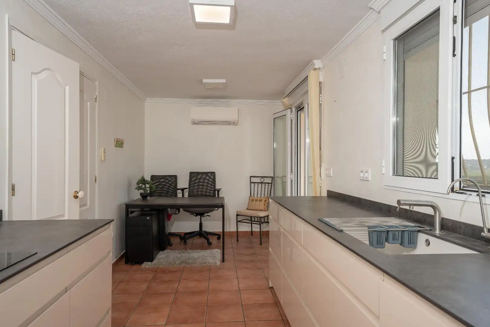 Cocina de Casa o chalet en venta en Xaló con Aire acondicionado, Jardín privado y Terraza