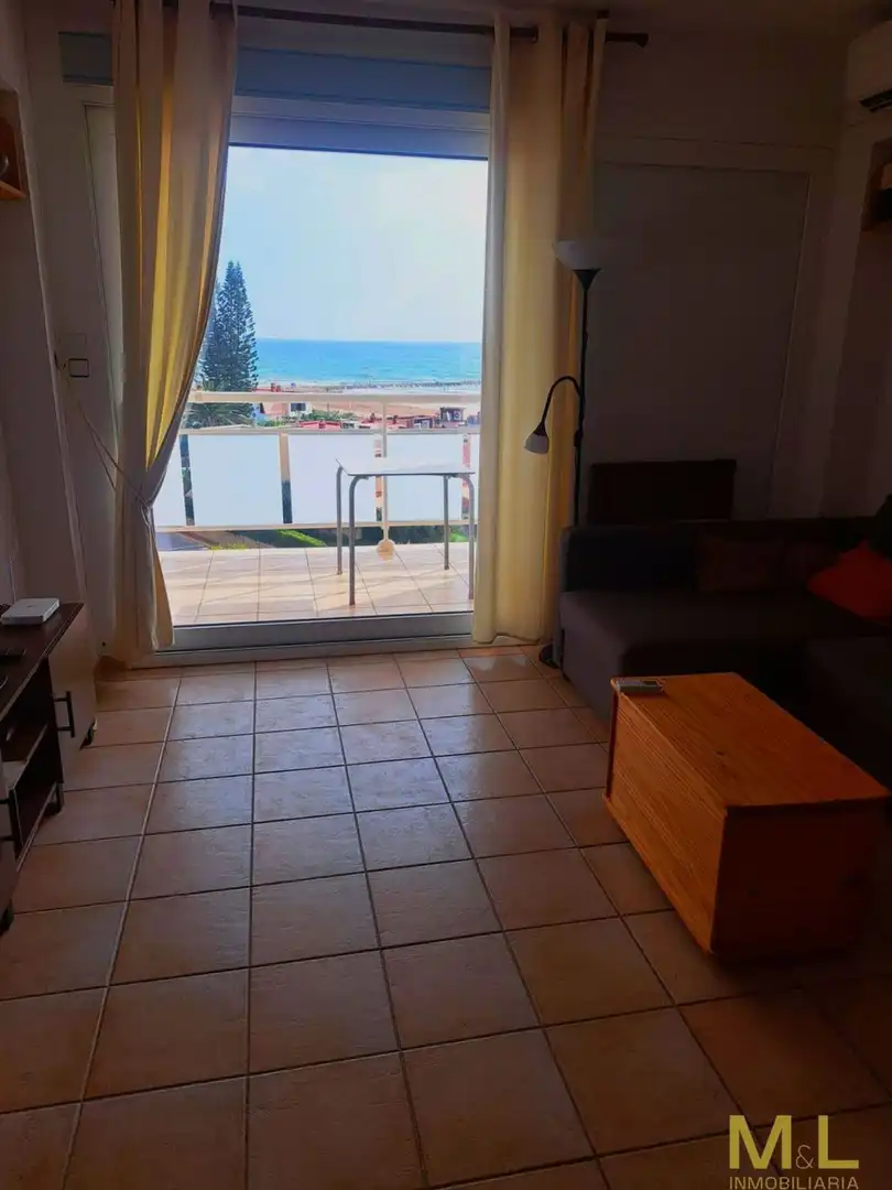 Habitación de Casa o chalet de alquiler en El Puig de Santa Maria con Aire acondicionado, Jardín privado y Terraza