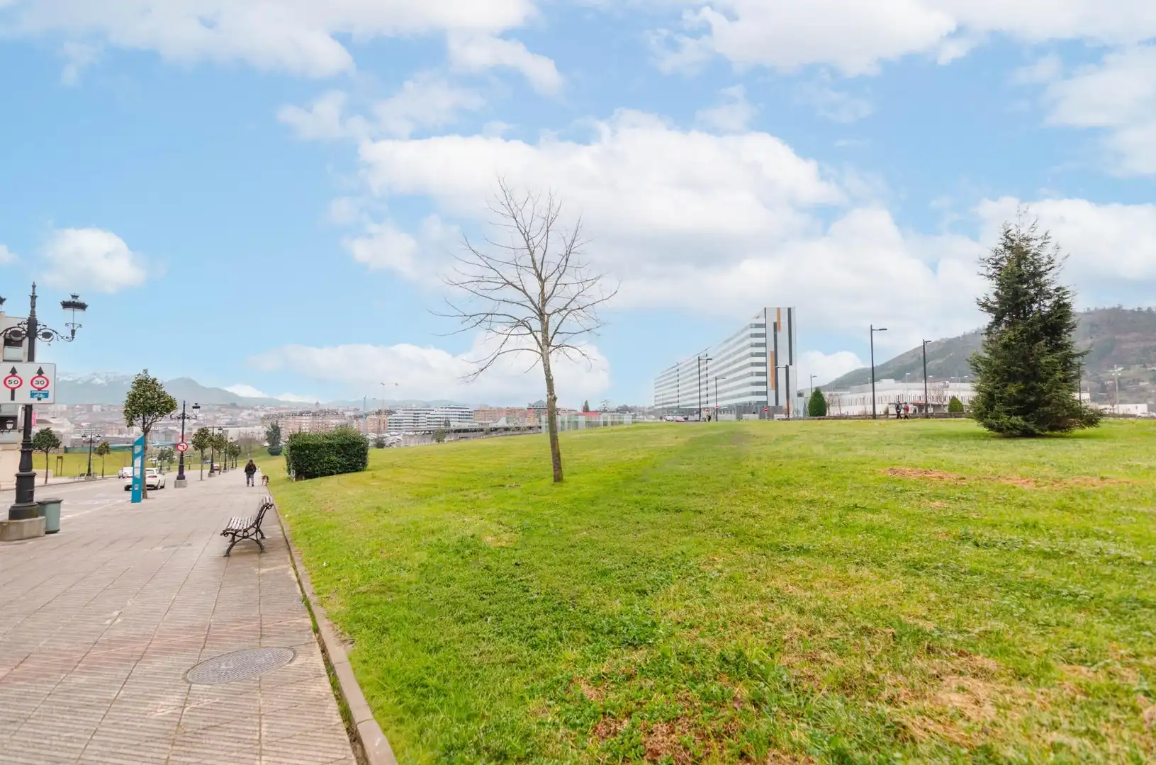 Pis en venda a Calle ALCALDE LOPEZ MULERO, 10, HUCA - La Cadellada
