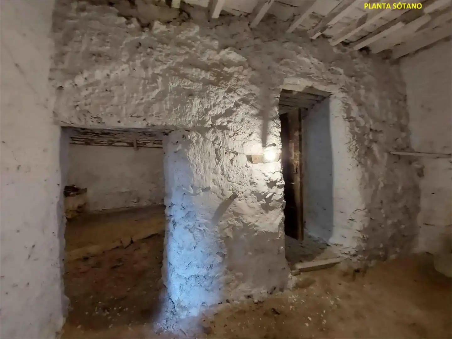 Casa adosada en venta en Yeste, Albacete