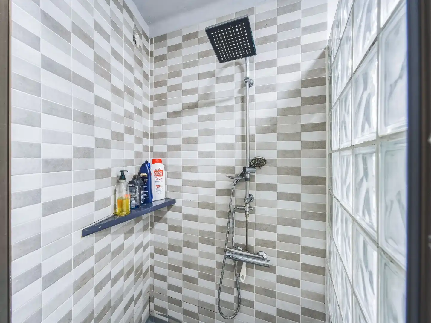 Baño de Piso en venta en Tossa de Mar con Calefacción, Terraza y Trastero