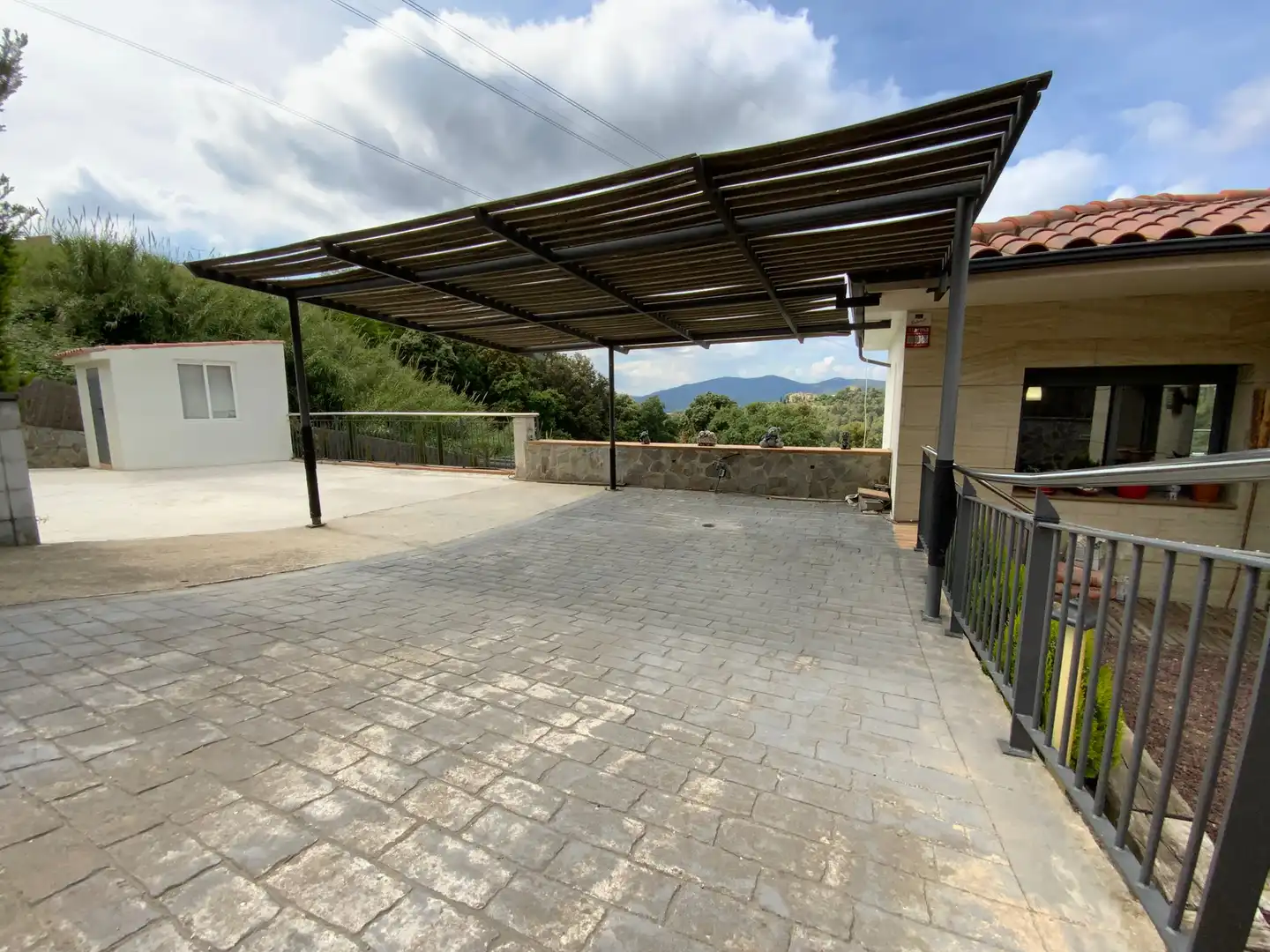 Terraza de Casa adosada en venta en Terrassa con Calefacción, Jardín privado y Terraza