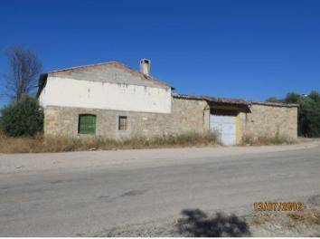 Casa-chalet en Venta en Del Solano en Iznatoraf