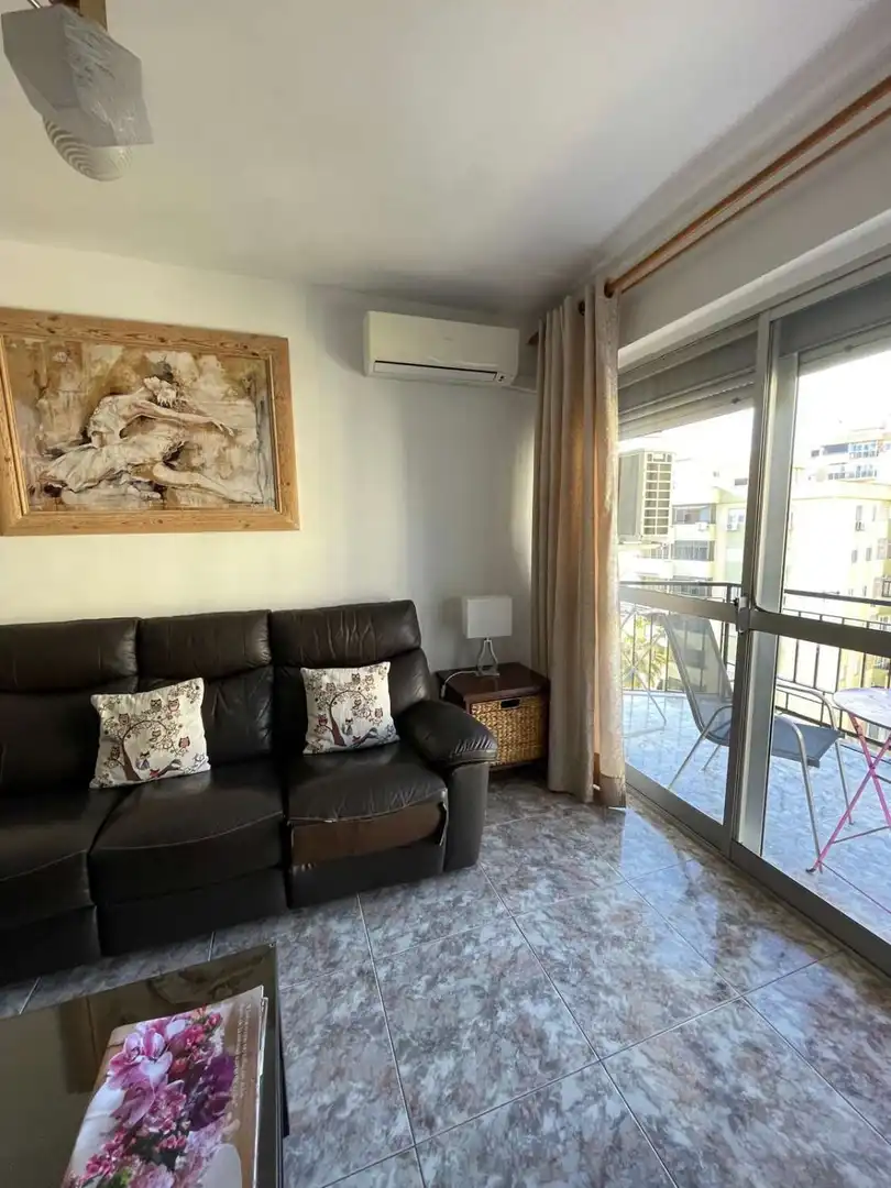 Wohnzimmer von Dachboden zum Verkauf in Torremolinos mit Terrasse