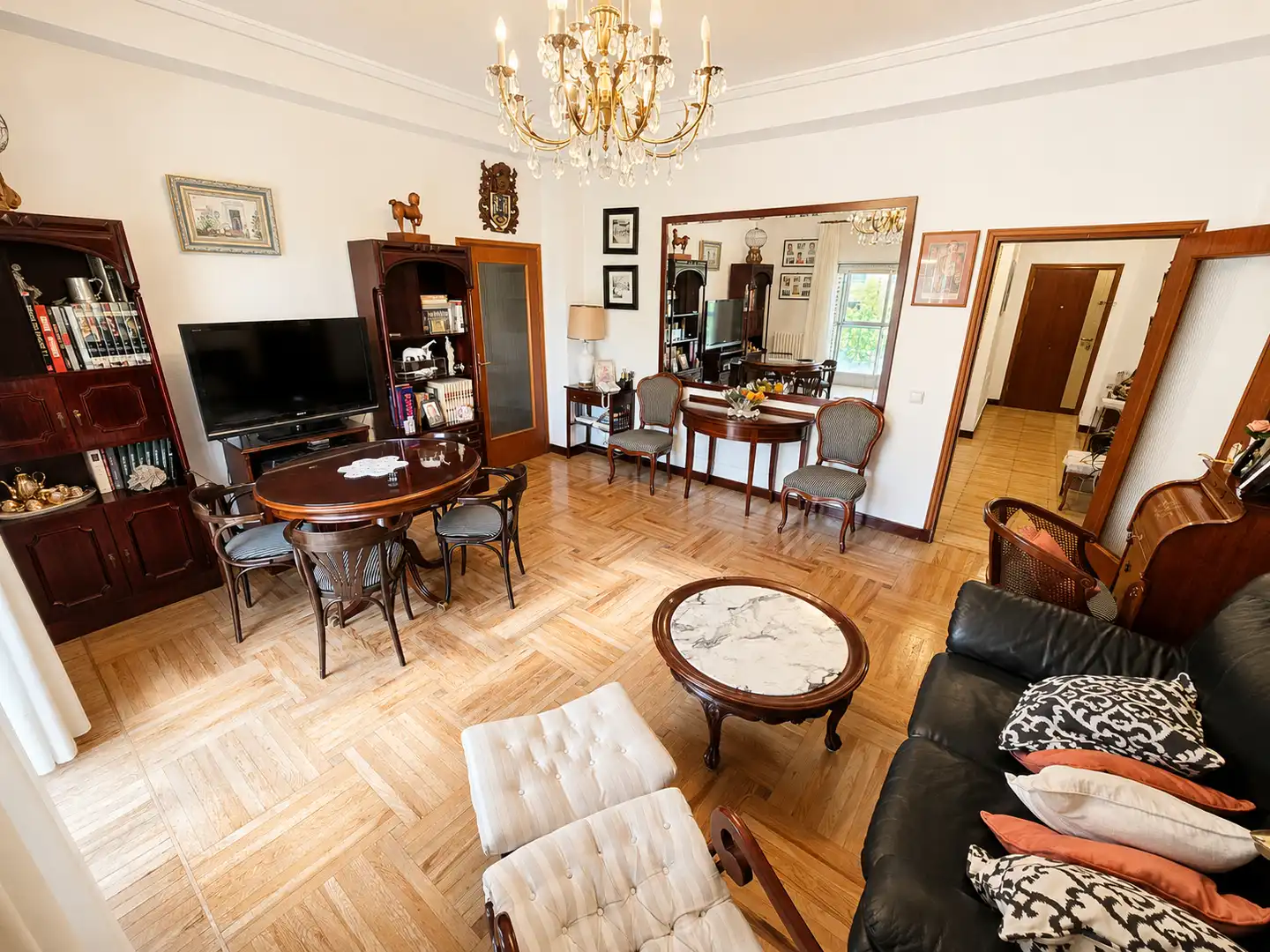 Living room of Flat for sale in Madrid  with Air Conditioner, Heating and Terrace
