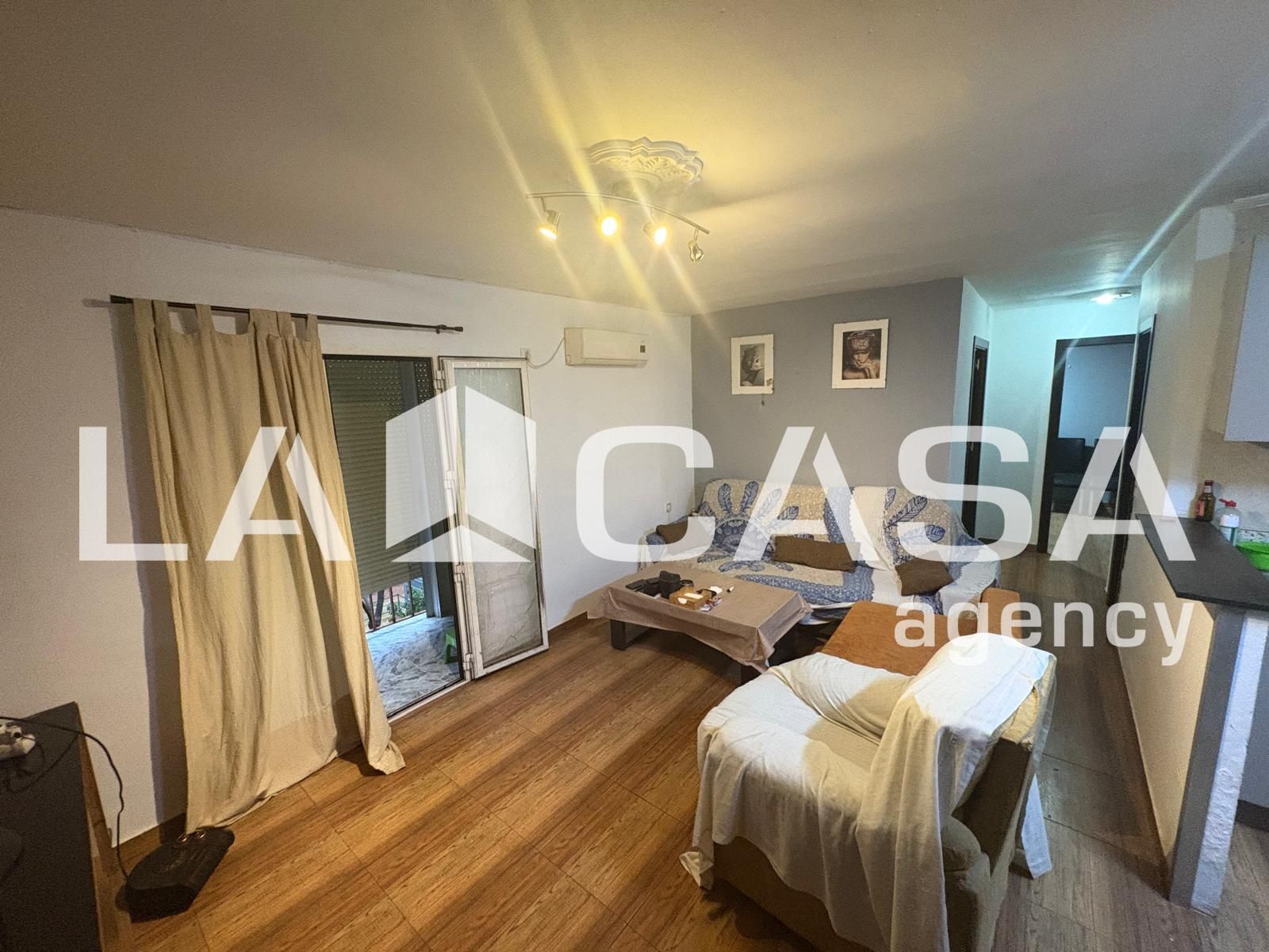 Pis en venda a Calle BATALLA DE SAN QUINTIN, Centro - Doña Mercedes