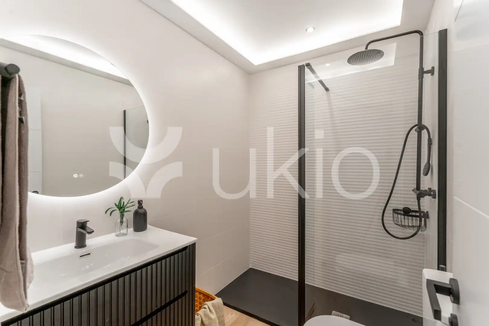 Appartement compact avec ascenseur à louer à Calle de Orense, imagen 23