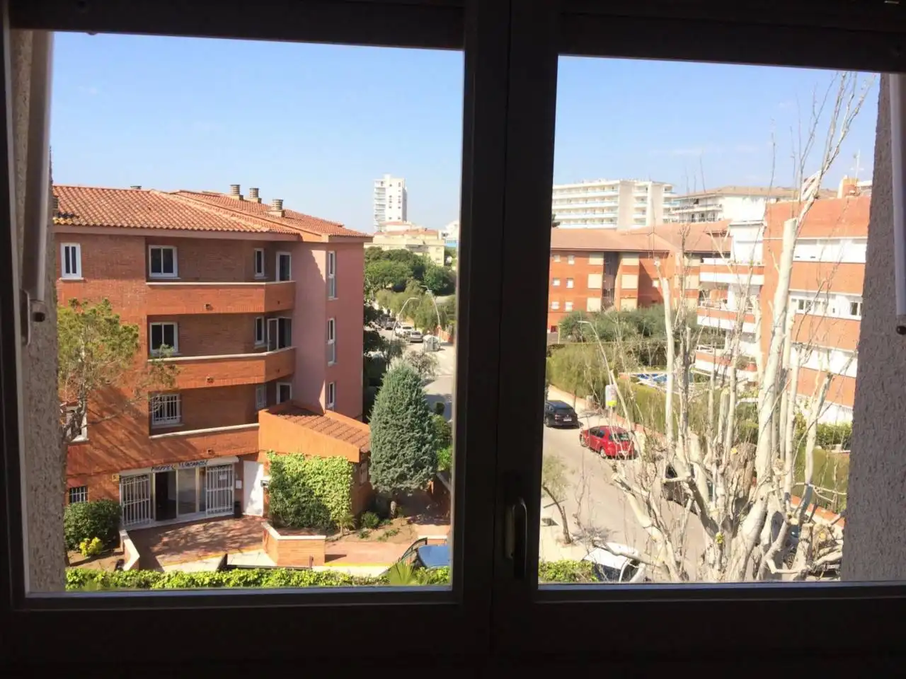 Vista exterior de Piso en venta en El Vendrell con Calefacción y Terraza