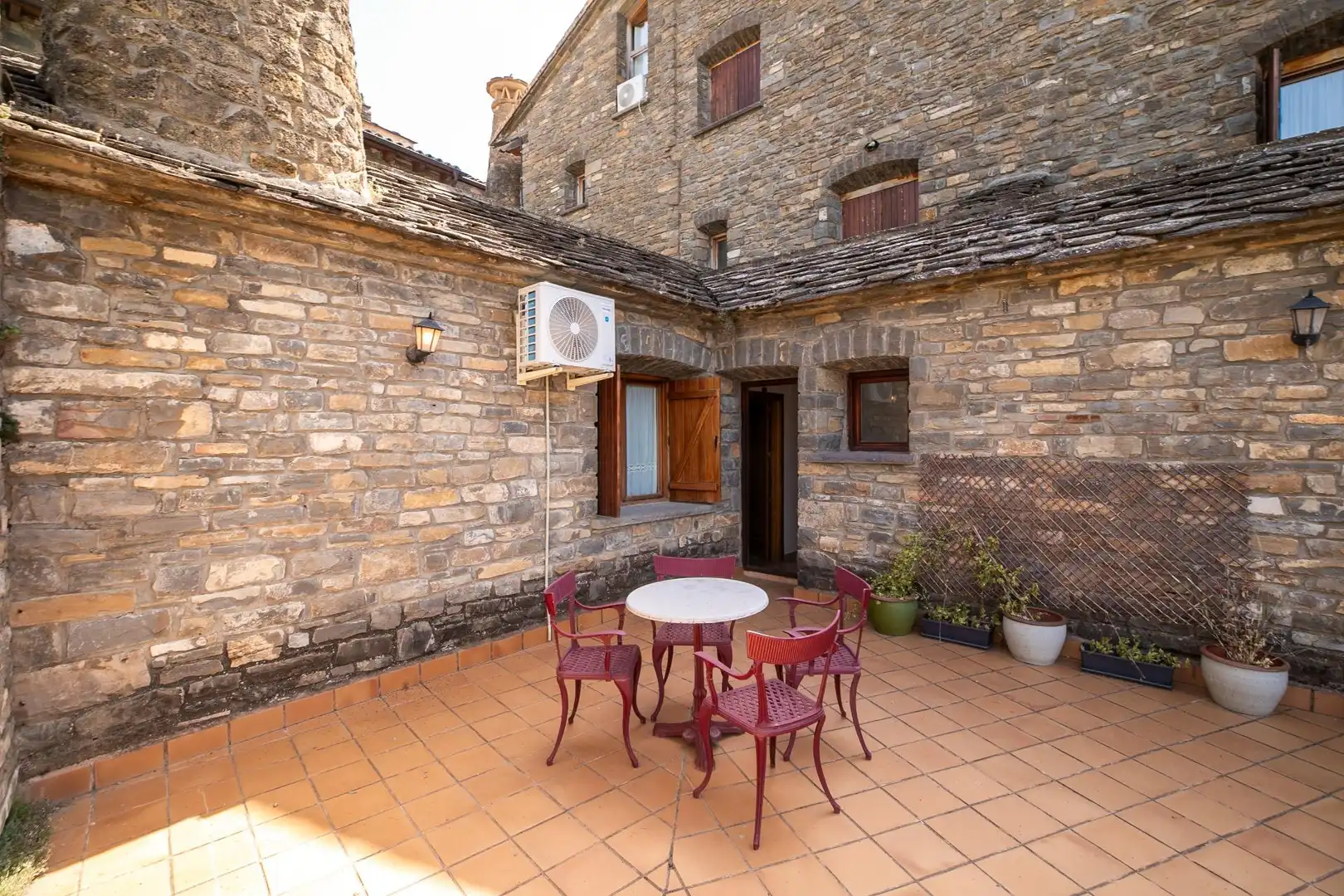 Terrassa de Casa o xalet en venda en Boltaña amb Calefacció, Terrassa i Moblat