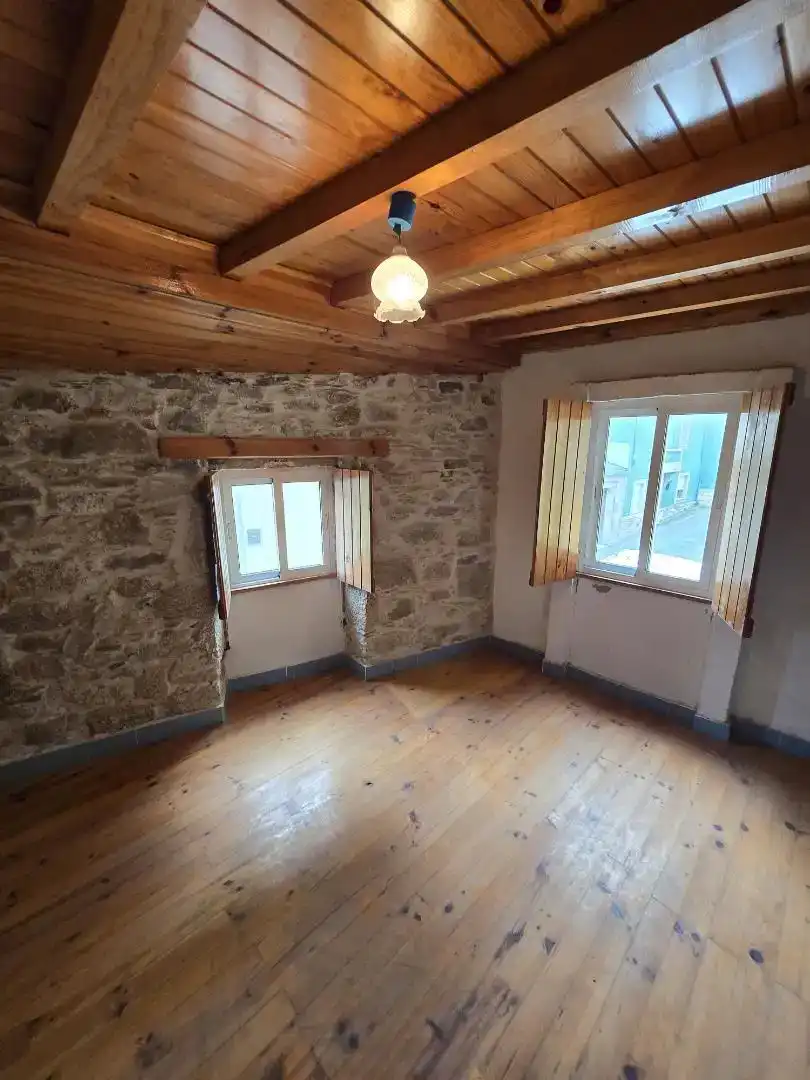 Casa adosada en venda en Burela amb Jardí privat, Parquet i Traster
