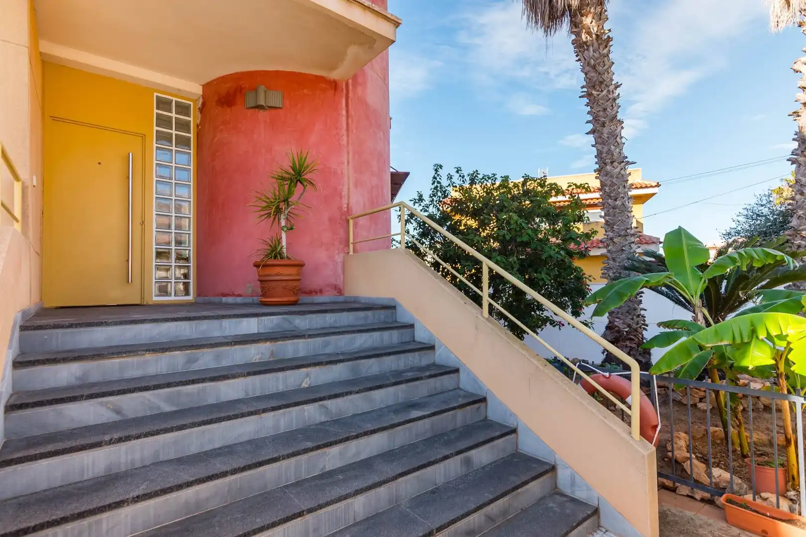 Exterior view of Houses for sale in Cartagena  with Air Conditioner, Heating and Terrace