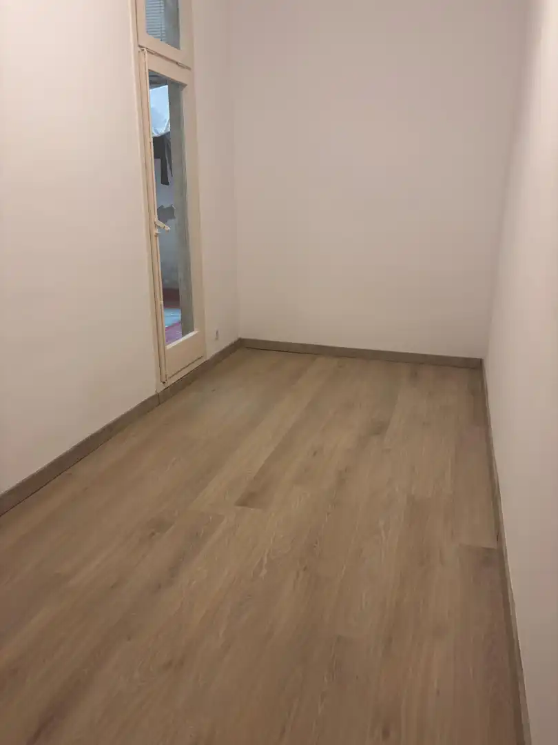 Piso de alquiler en Carrer de Sagunt, Sants