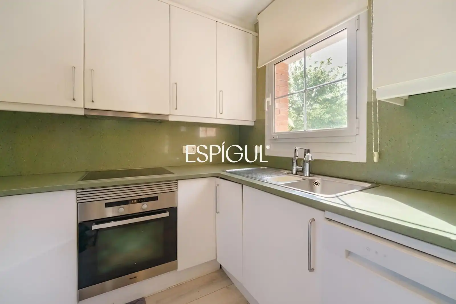 Cocina de Casa adosada en venta en Sant Cugat del Vallès con Aire acondicionado, Calefacción y Terraza