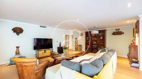Foto 5 de Piso en venta en Carrer de Les Tres Torres, Les Tres Torres, Barcelona Capital